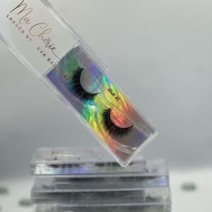 Short & Pretty  2DJF47